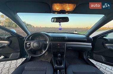 Седан Audi A4 1999 в Липовце