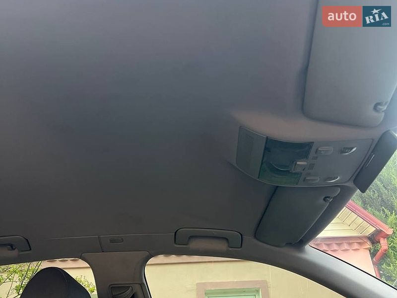 Седан Audi A4 2001 в Днепре