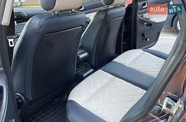 Седан Audi A4 1996 в Гостомеле