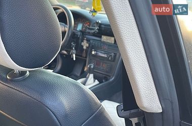 Седан Audi A4 1996 в Гостомеле