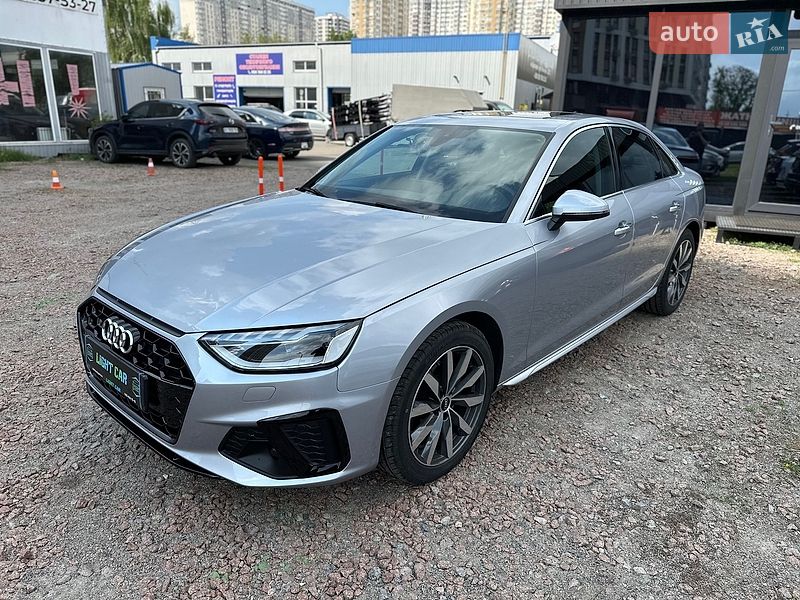 Audi A4 2021