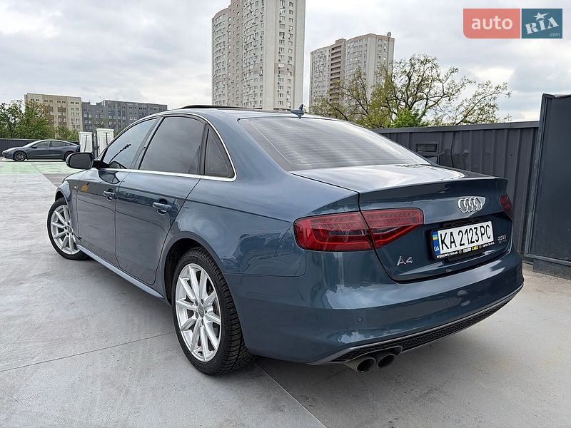 Седан Audi A4 2014 в Киеве