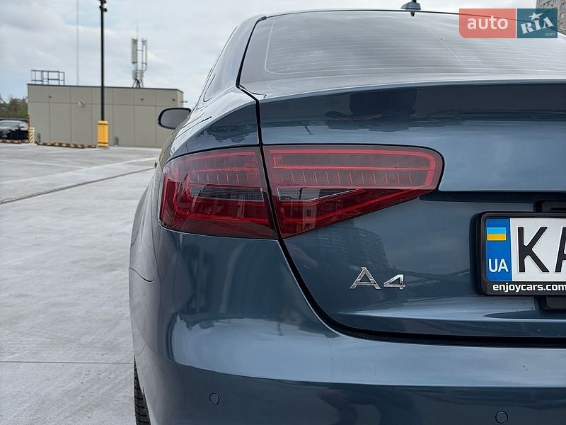 Седан Audi A4 2014 в Киеве