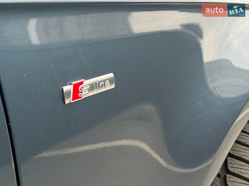 Седан Audi A4 2014 в Киеве