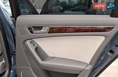 Седан Audi A4 2014 в Киеве