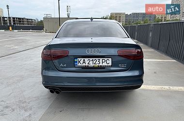 Седан Audi A4 2014 в Киеве