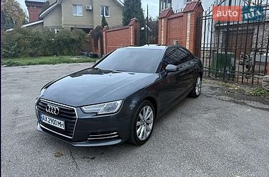 Седан Audi A4 2017 в Львове