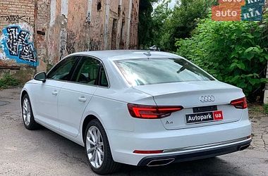 Седан Audi A4 2019 в Житомире