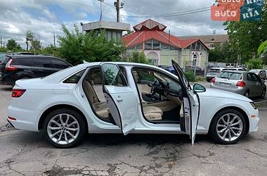 Седан Audi A4 2019 в Житомире