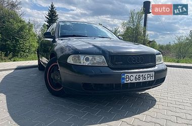 Седан Audi A4 1997 в Стрые