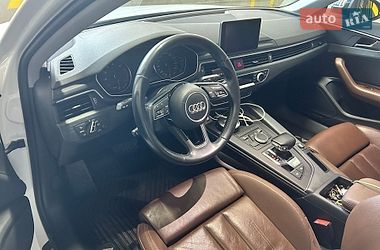 Седан Audi A4 2017 в Львове