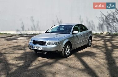 Седан Audi A4 2004 в Києві