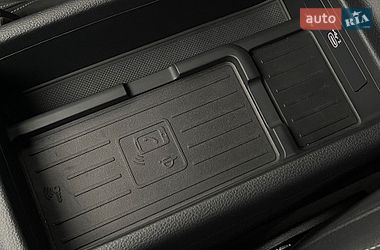 Седан Audi A4 2022 в Києві