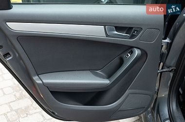 Седан Audi A4 2014 в Киеве