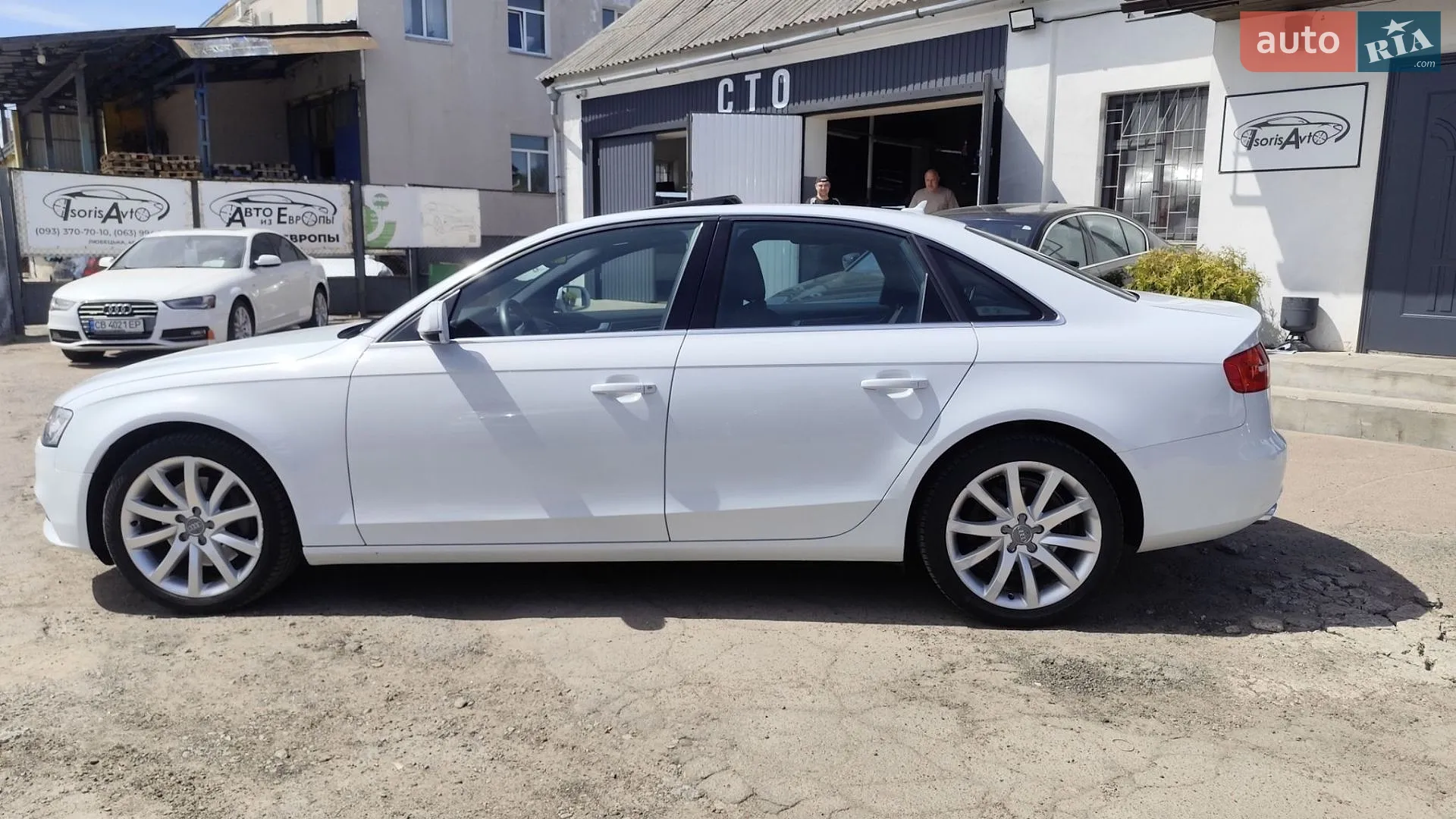 2012 Audi A4 - мініатюра 19