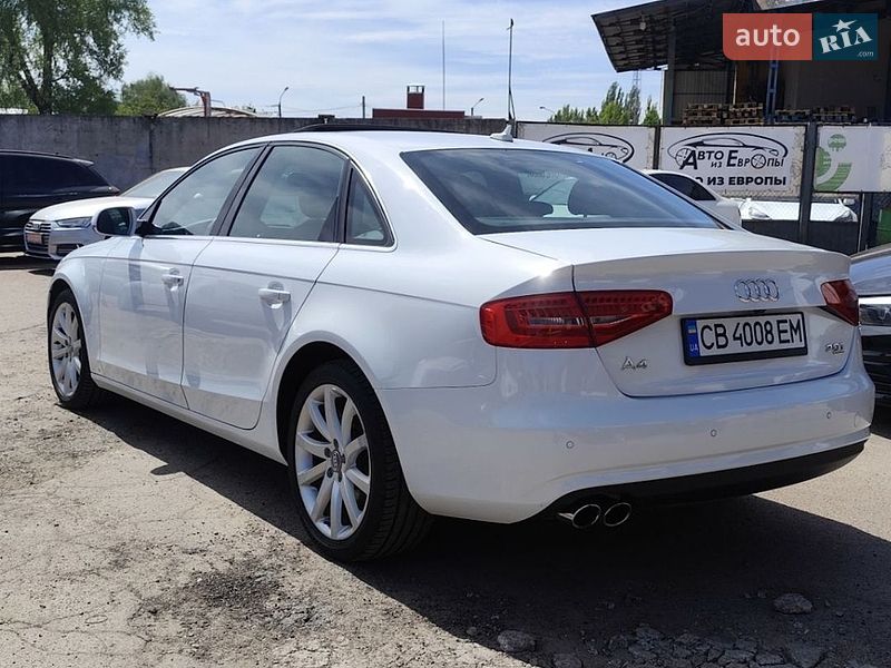 Седан Audi A4 2012 в Чернігові