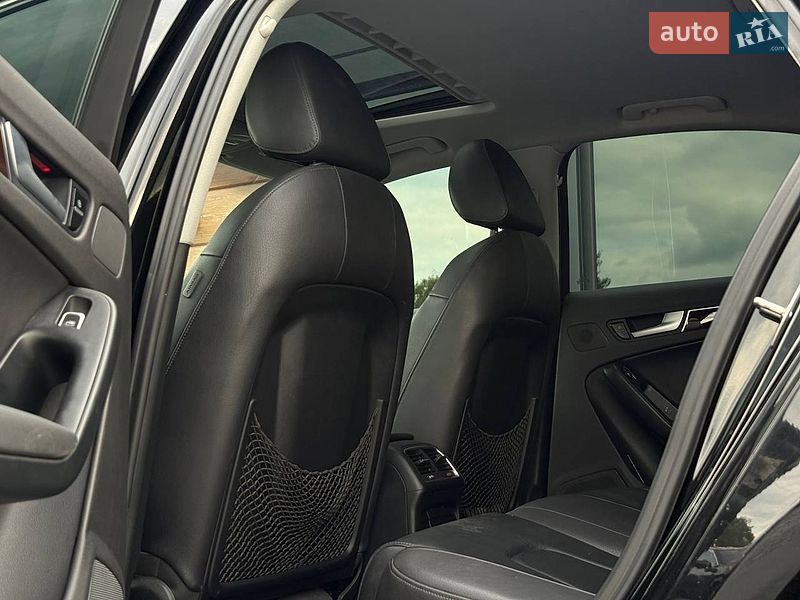 Седан Audi A4 2014 в Рівному