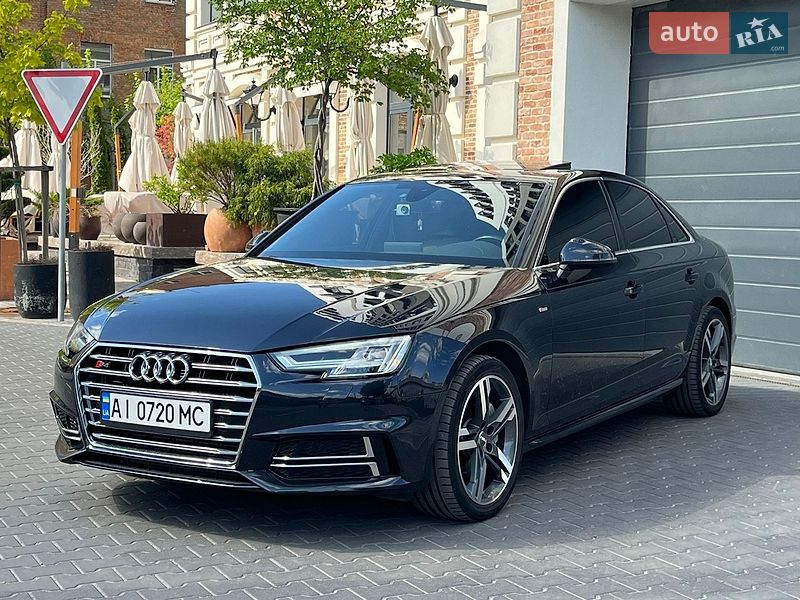 Audi A4 2017