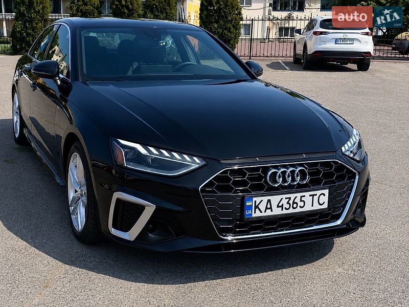 Audi A4 2023