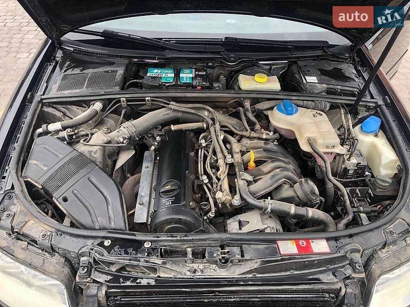 Универсал Audi A4 2004 в Теофиполе