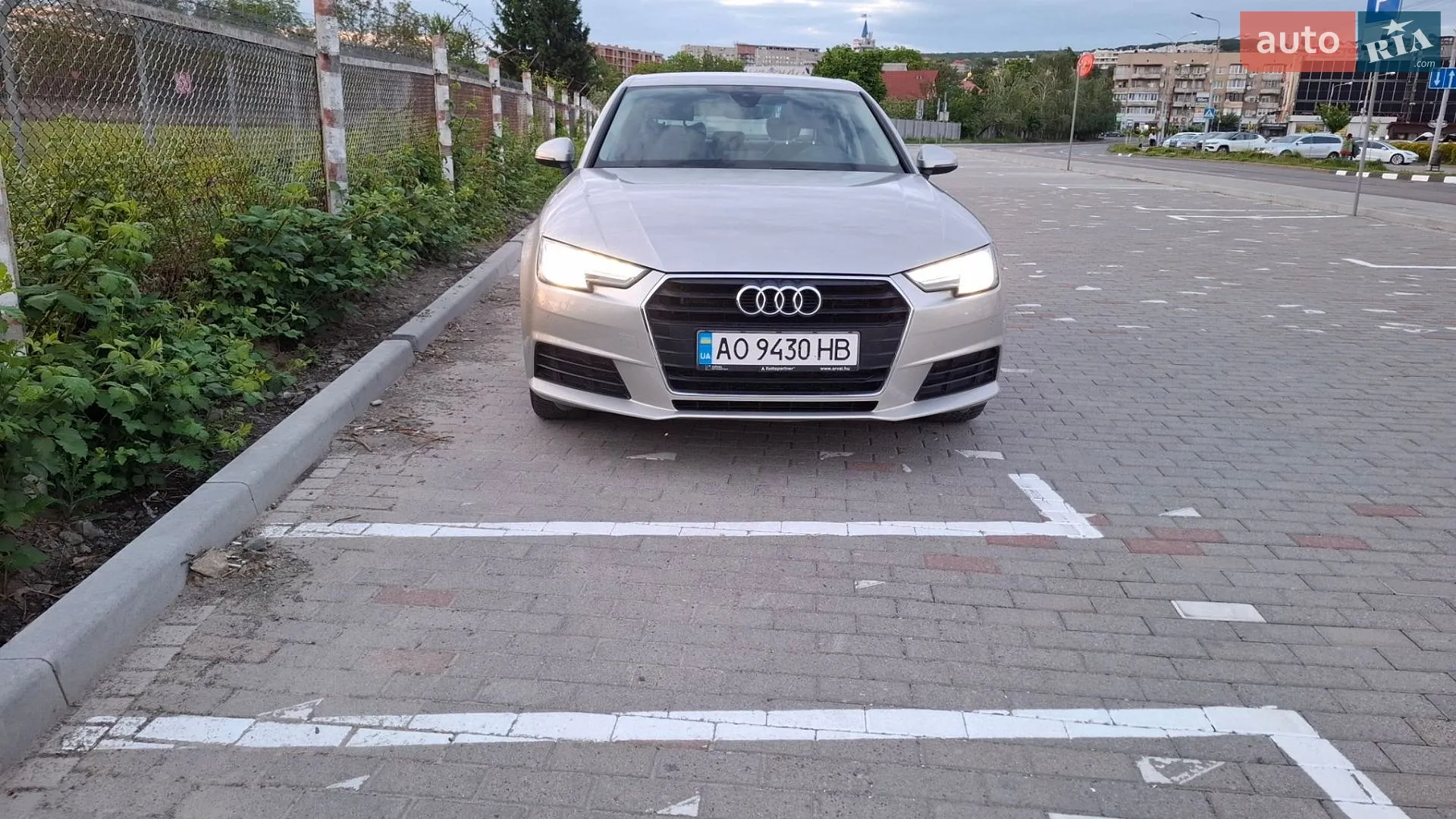 2016 Audi A4 - мініатюра 22