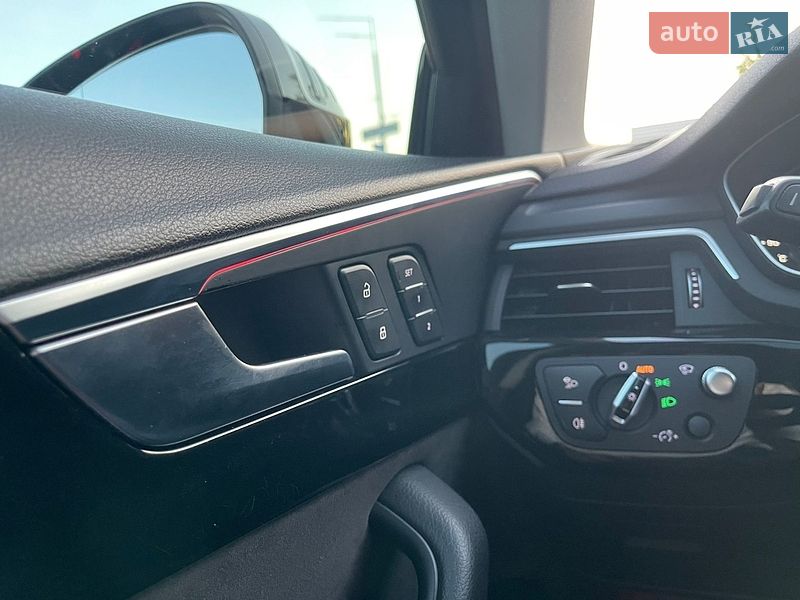Універсал Audi A4 2016 в Києві
