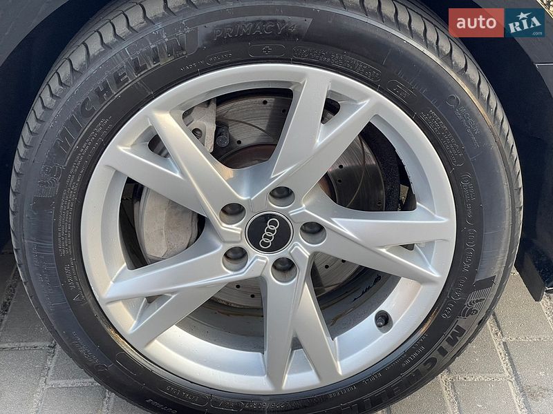 Універсал Audi A4 2016 в Києві