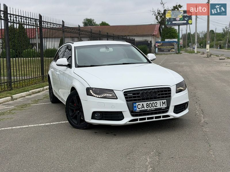 Універсал Audi A4 2009 в Макарові