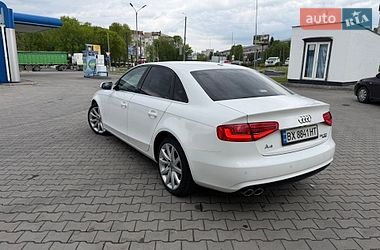 Седан Audi A4 2015 в Хмельницком