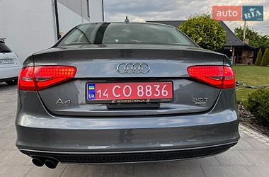 Седан Audi A4 2014 в Львове