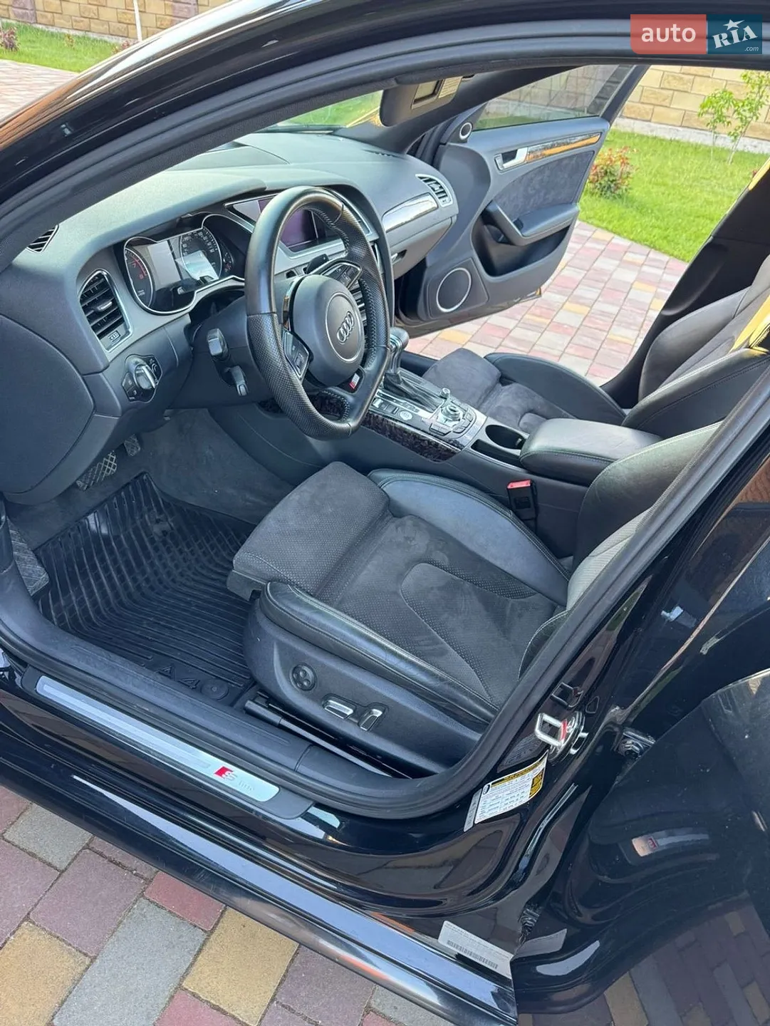 2013 Audi A4 - мініатюра 12
