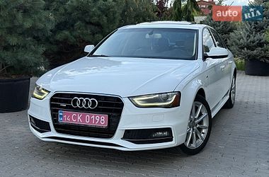 Седан Audi A4 2014 в Львове
