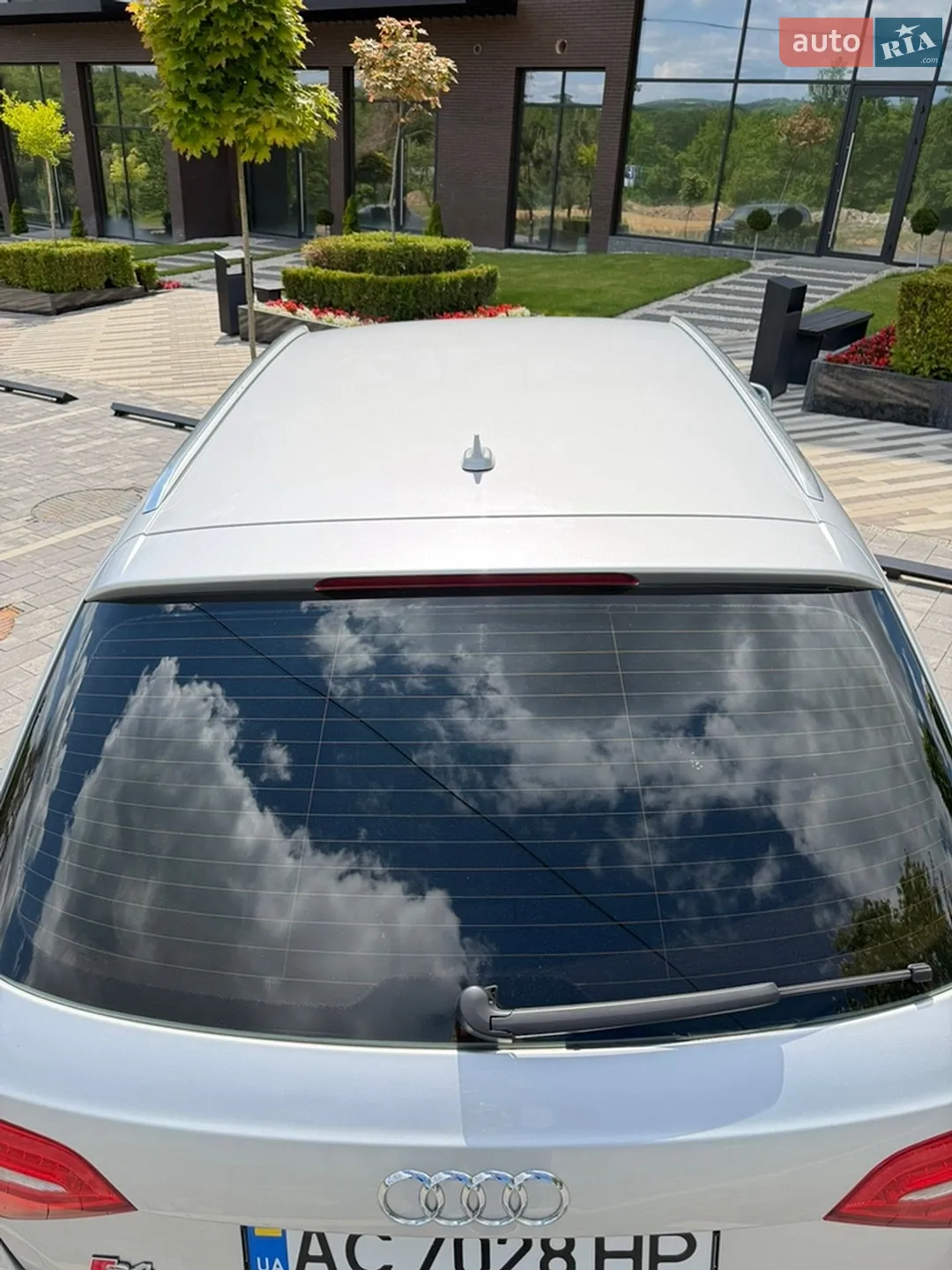 2012 Audi A4 - мініатюра 8