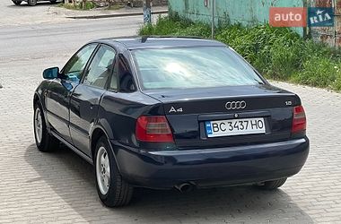 Седан Audi A4 1997 в Львове