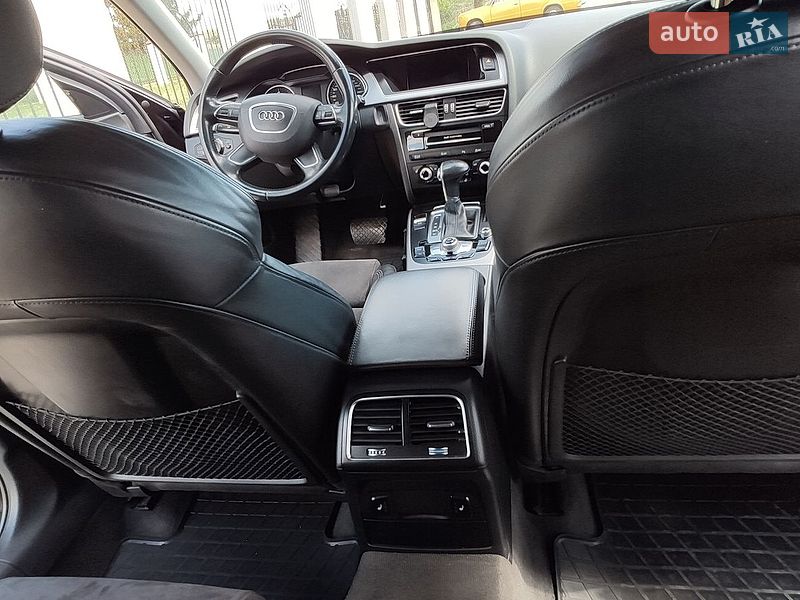 Универсал Audi A4 2014 в Львове
