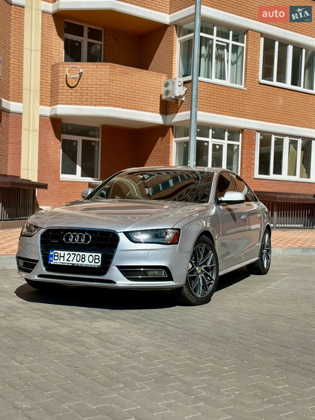 2012 Audi A4 - мініатюра 2