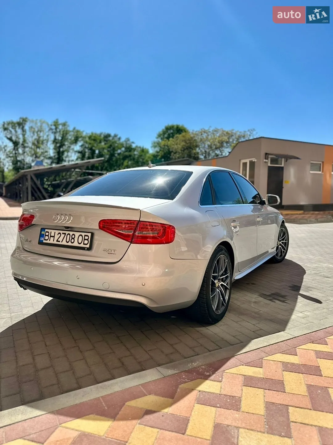 2012 Audi A4 - мініатюра 10