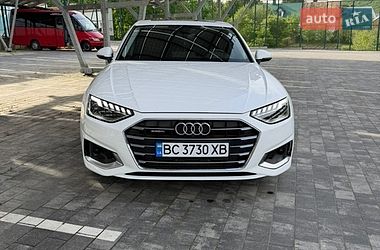Седан Audi A4 2021 в Львове