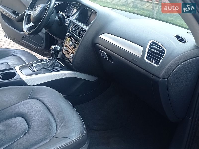 Седан Audi A4 2014 в Новояворовске фото 24 Седан Audi A4 2014 в Новояворовске
