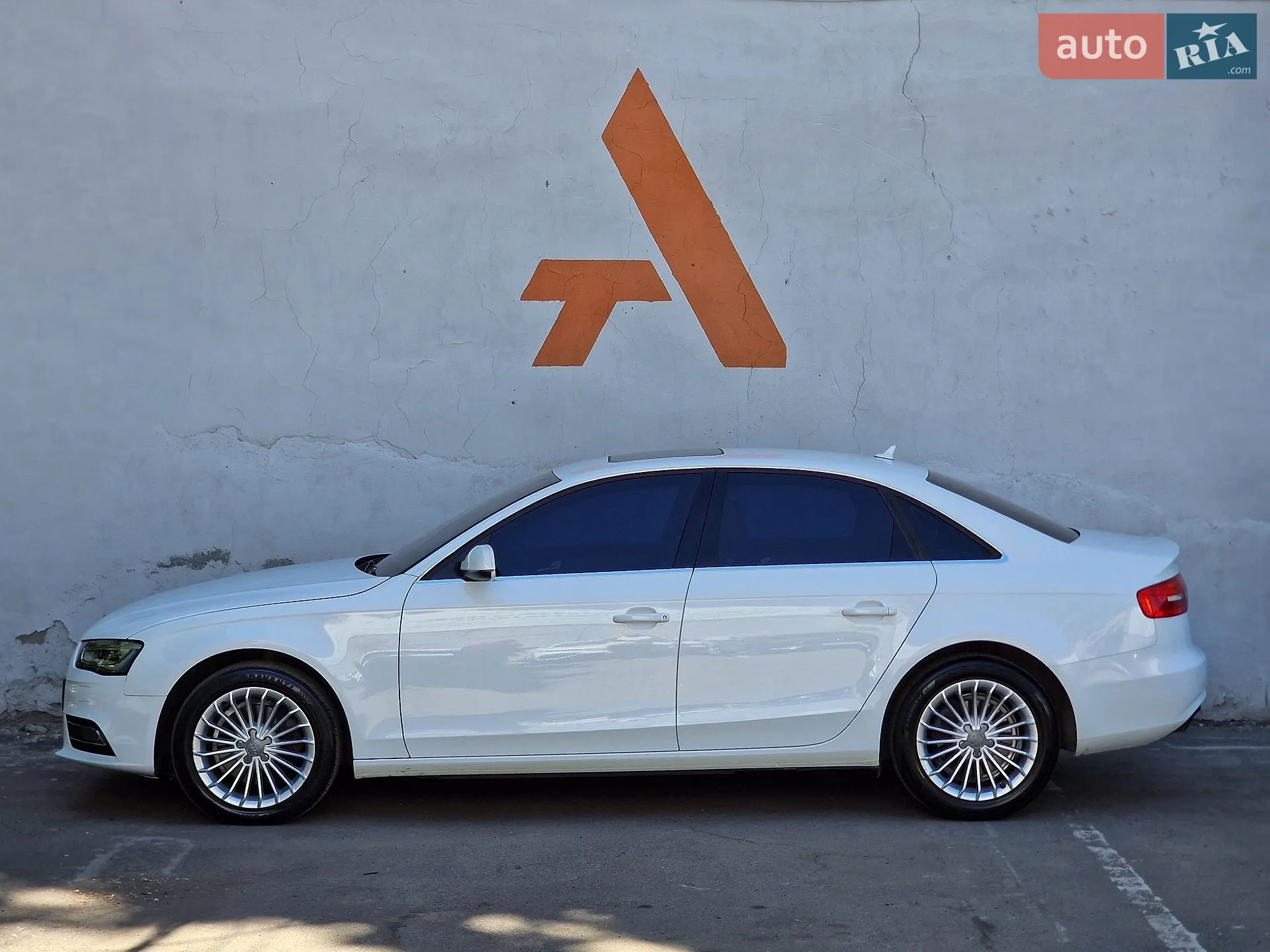 2013 Audi A4 - мініатюра 21