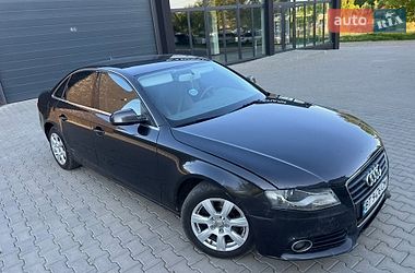 Седан Audi A4 2011 в Сторожинці