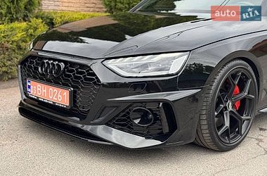 Седан Audi A4 2021 в Виннице