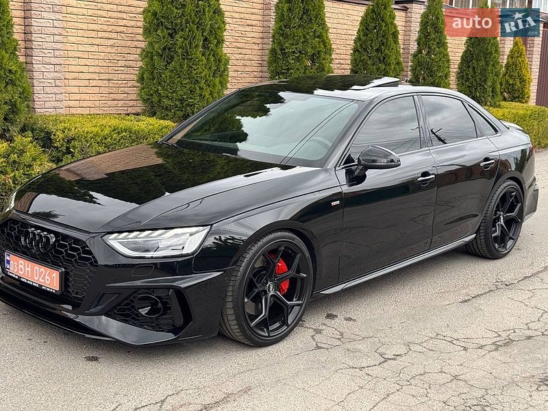Седан Audi A4 2021 в Виннице