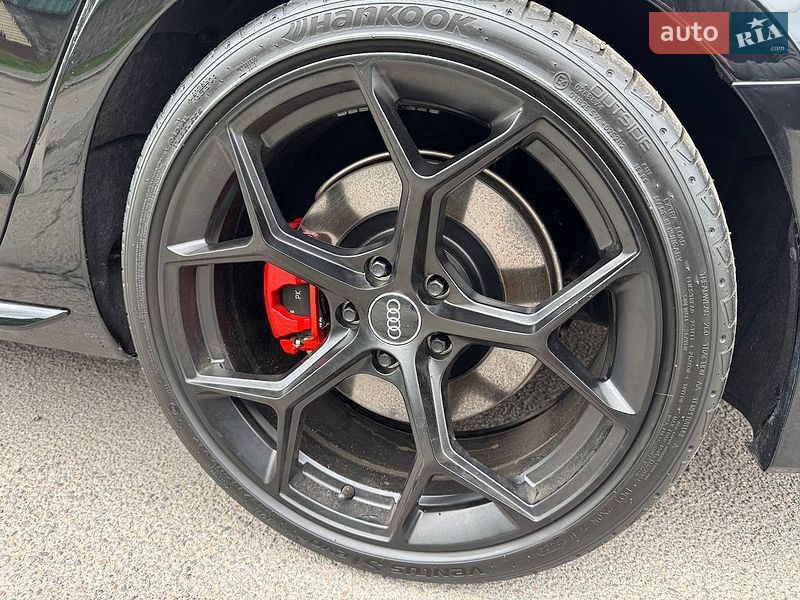 Седан Audi A4 2021 в Виннице
