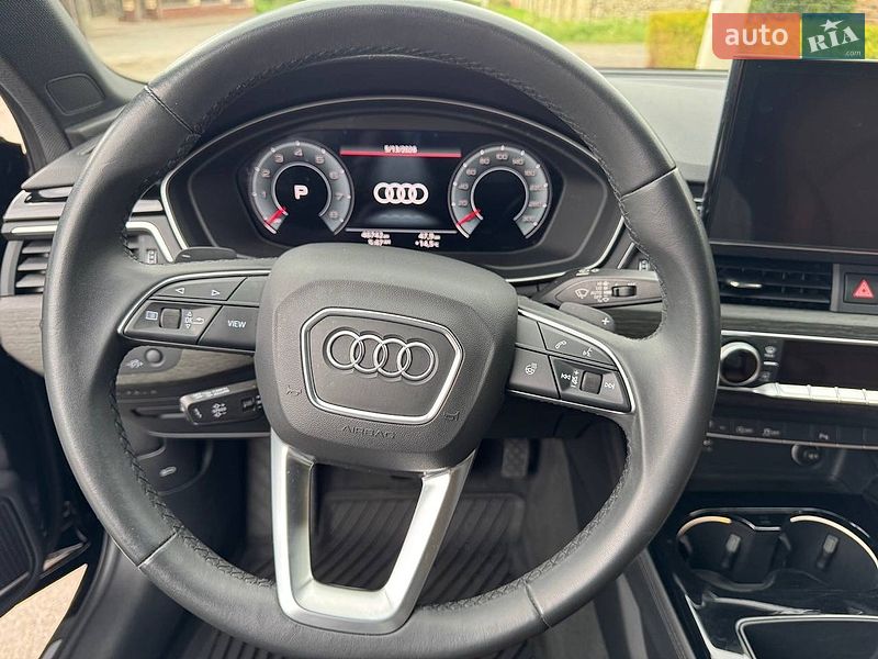 Седан Audi A4 2021 в Виннице