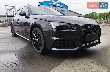 Седан Audi A4 2018 в Сумах