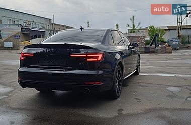 Седан Audi A4 2018 в Сумах