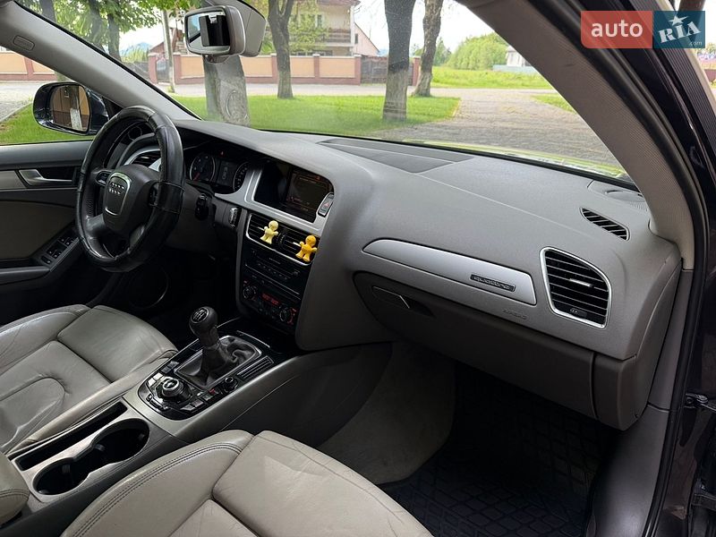 Седан Audi A4 2008 в Тячеве