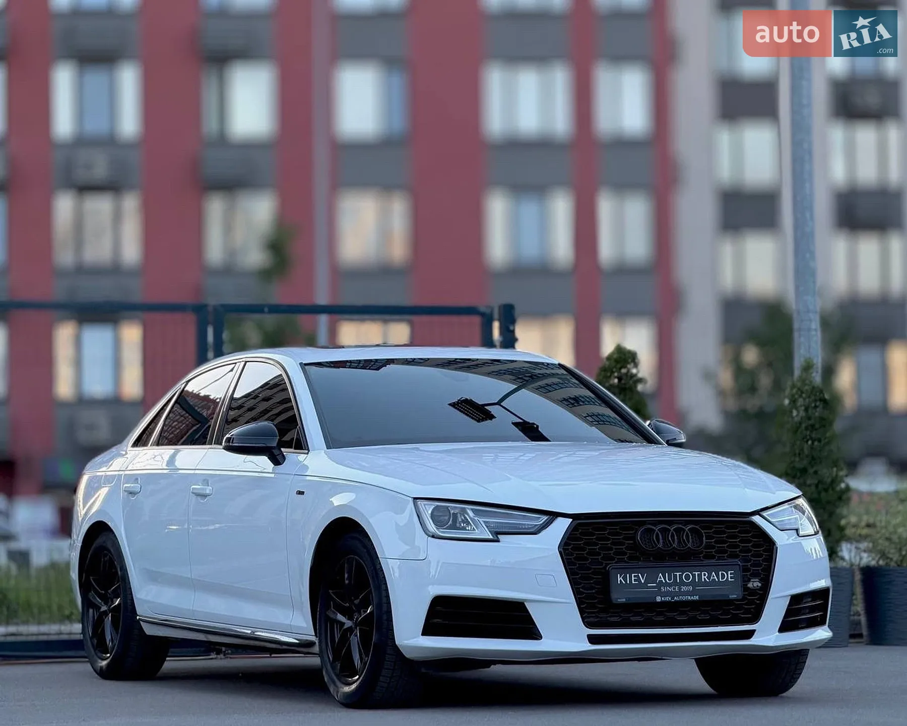2017 Audi A4 - мініатюра 3