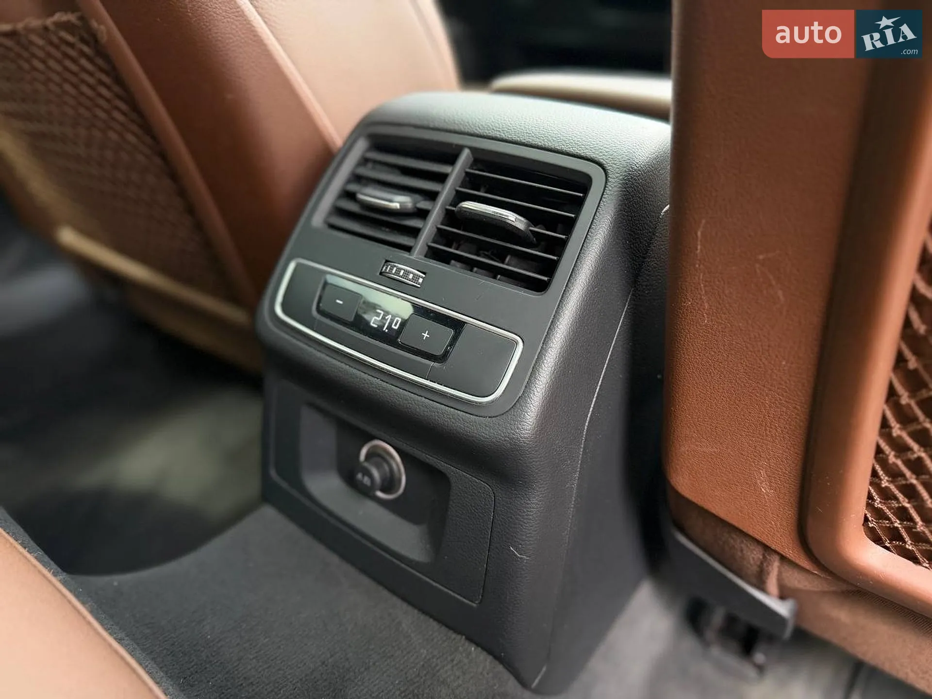 2016 Audi A4 - мініатюра 26